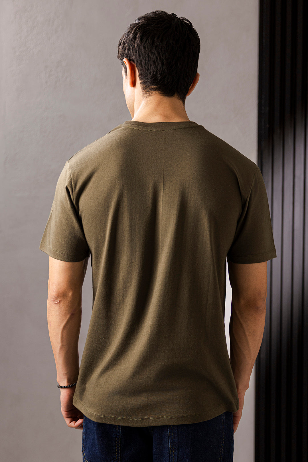 Basic T-Shirt - Regular