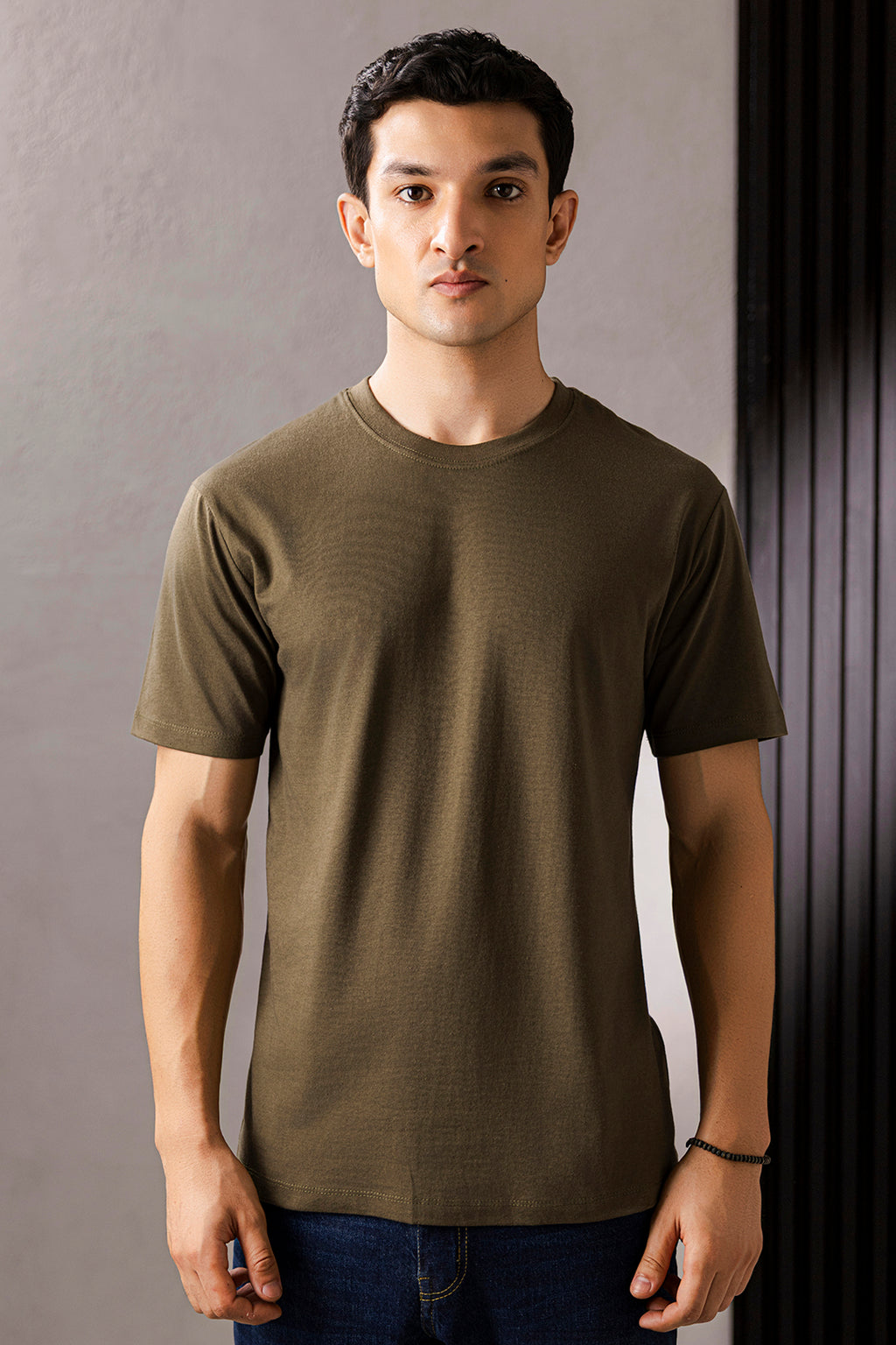 Basic T-Shirt - Regular