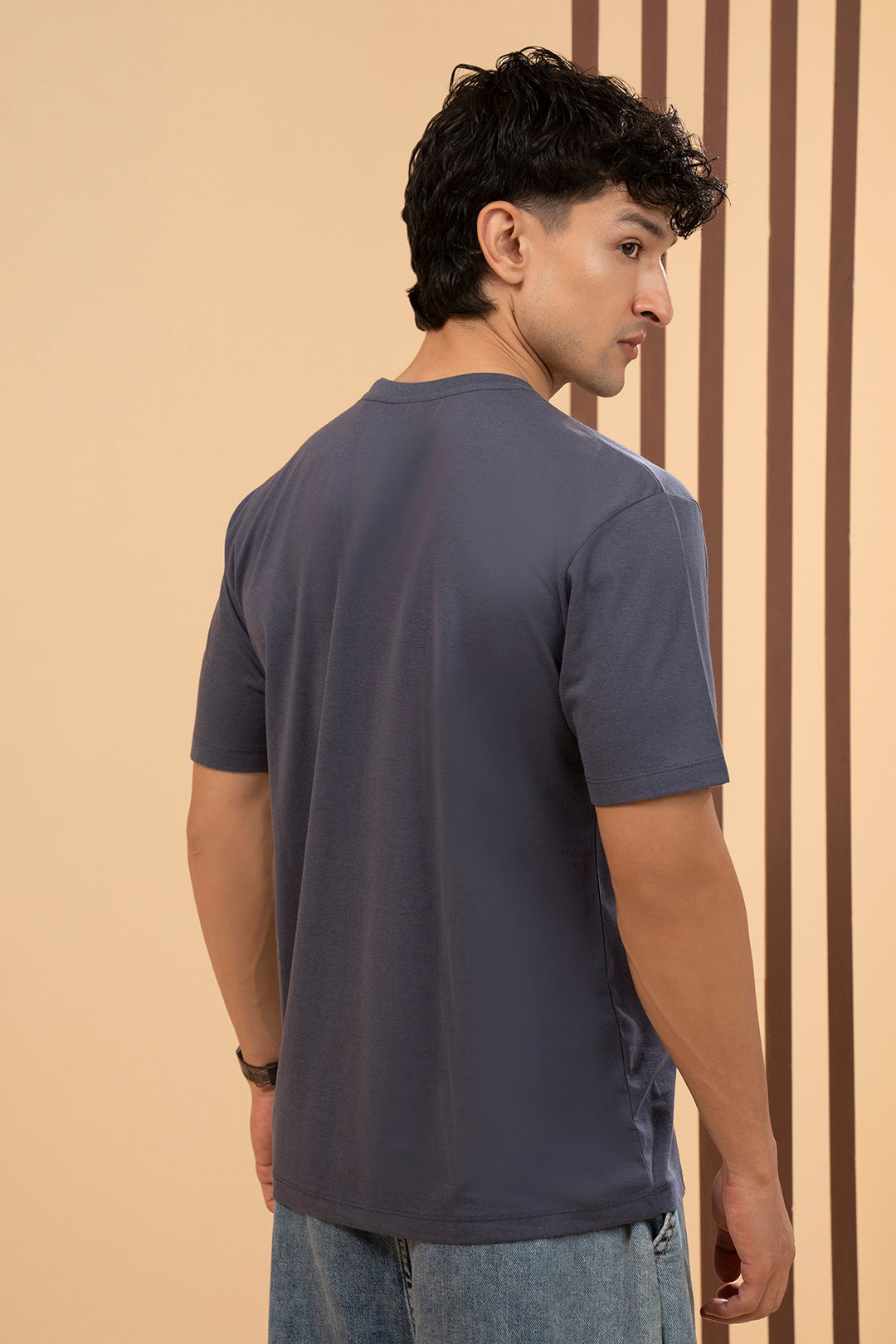 Basic T-Shirt - Regular