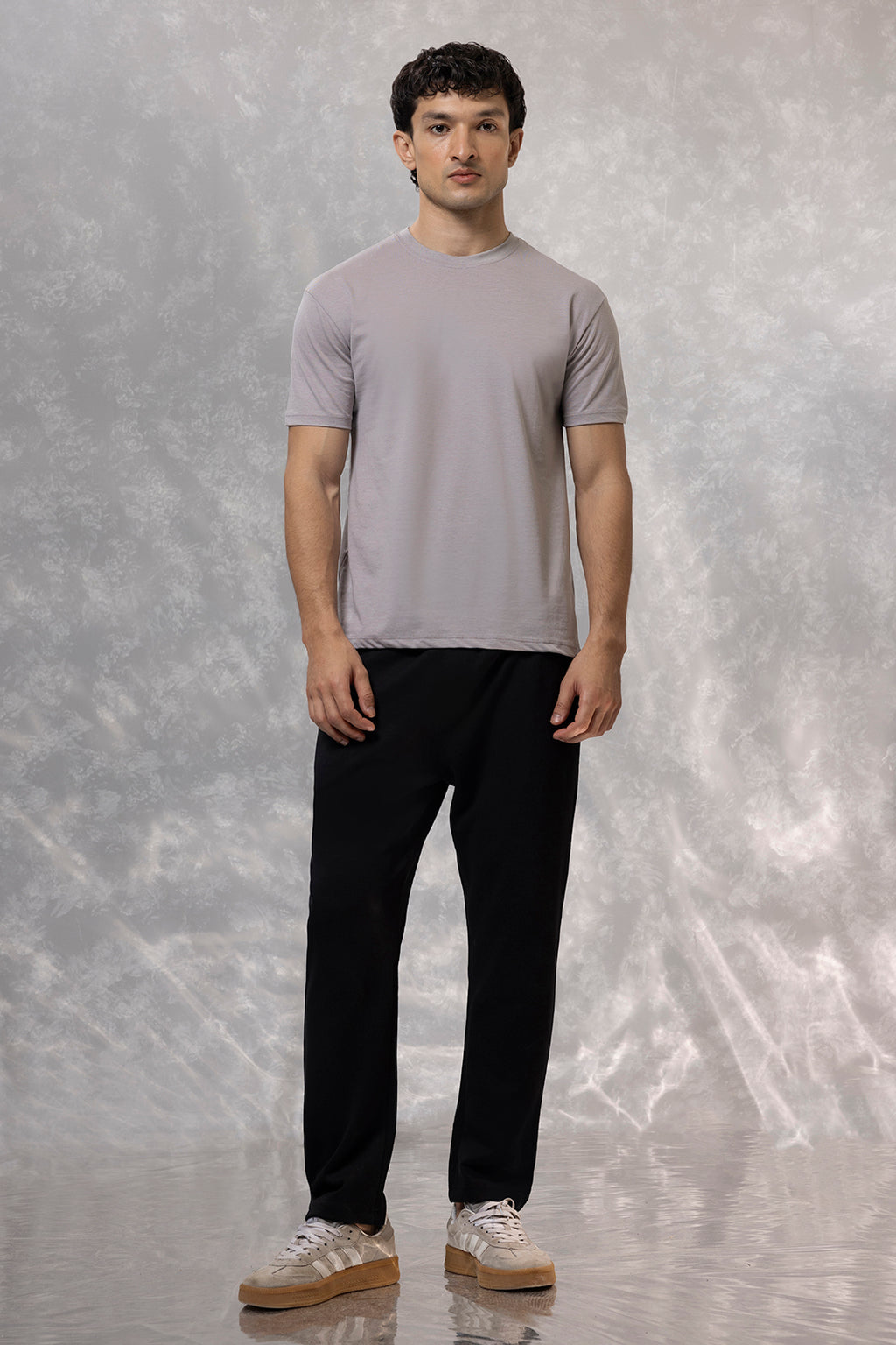 Basic T-Shirt - Regular