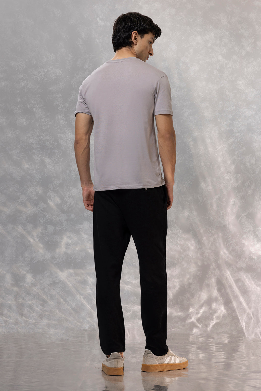 Basic T-Shirt - Regular