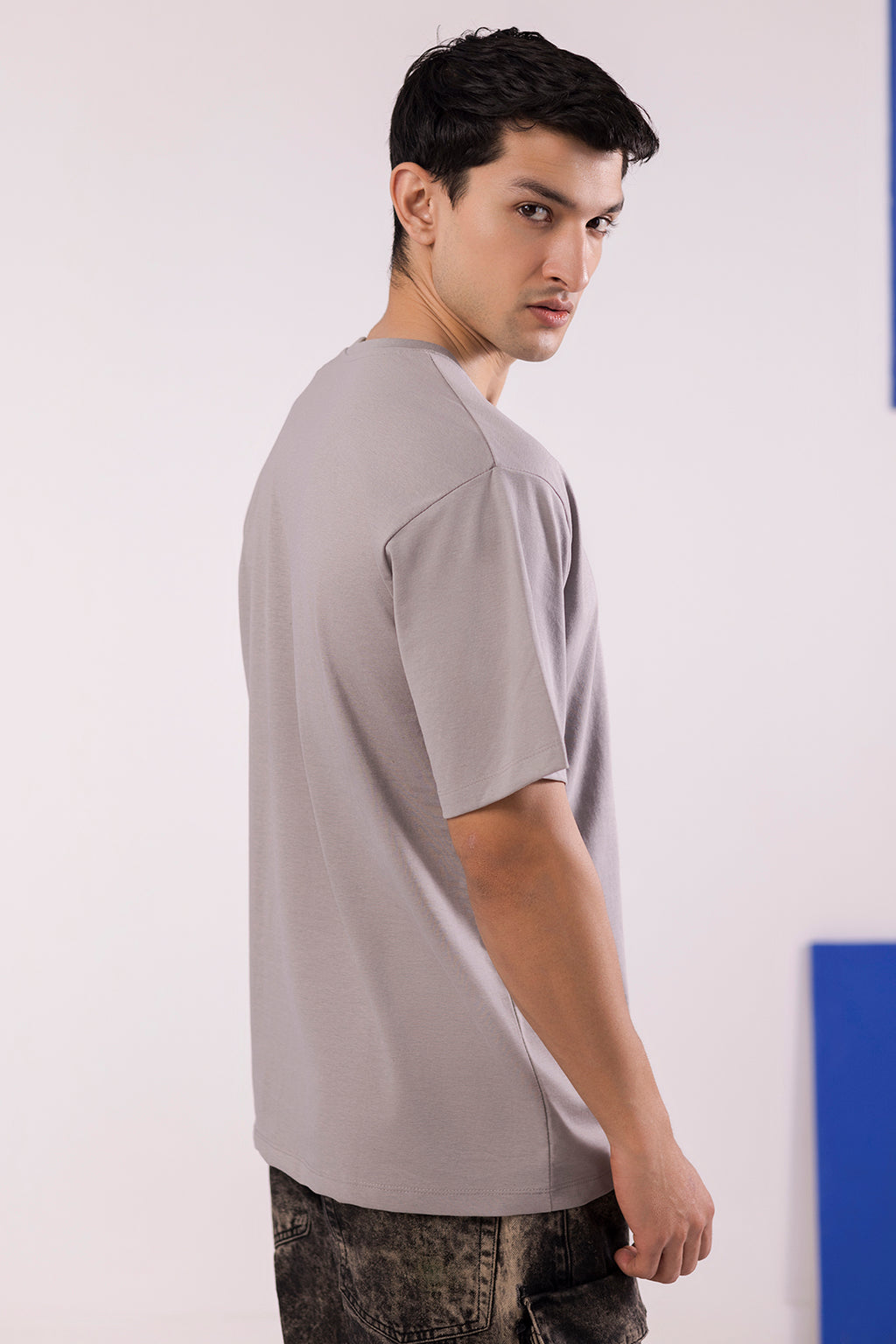Basic T-Shirt - Relax Ash Grey