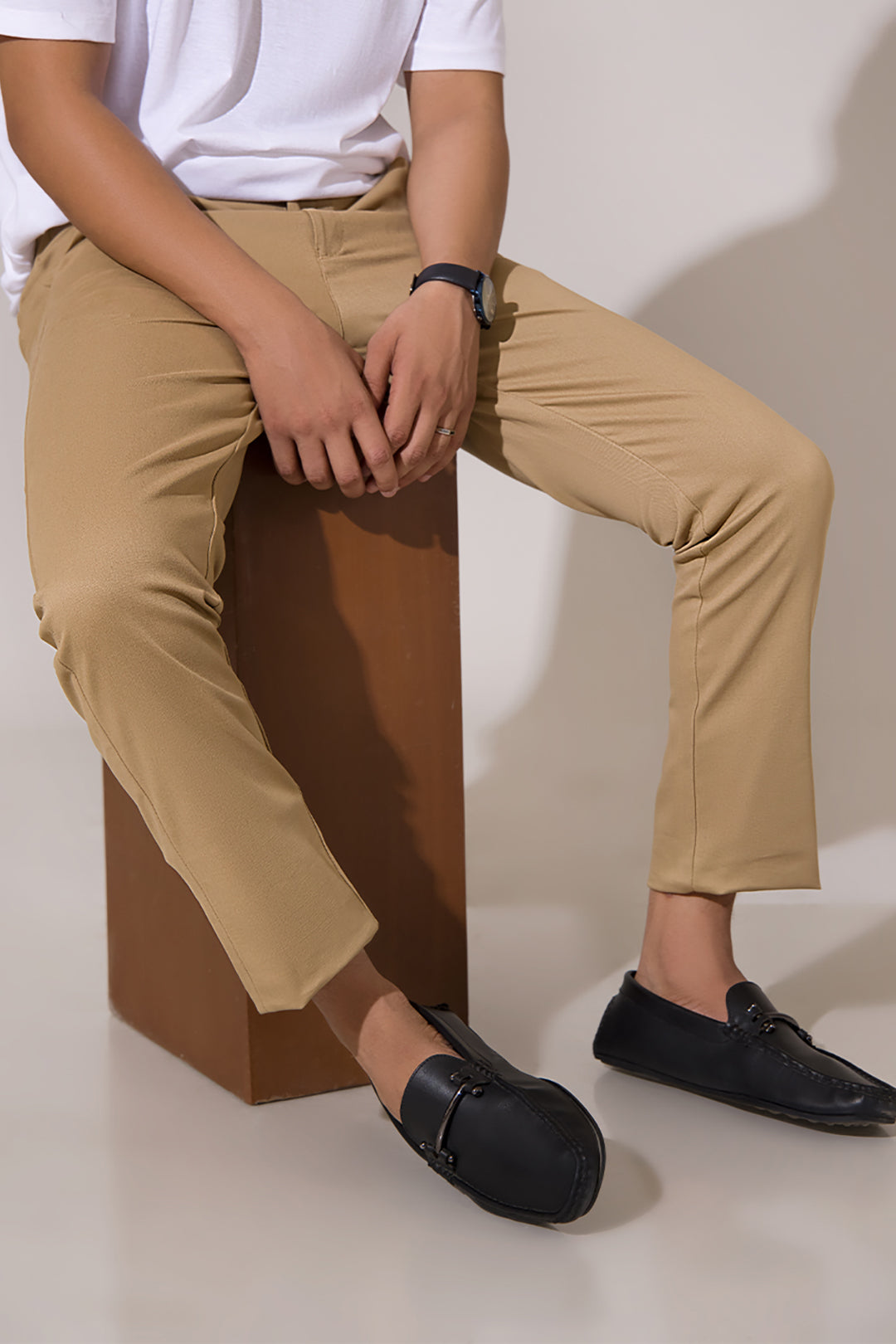 Essential Chinos - E123