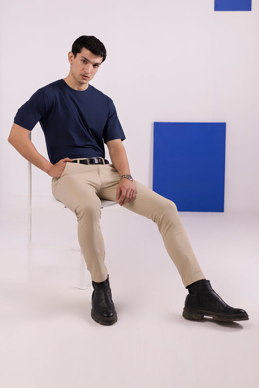 Essential Chino - E003