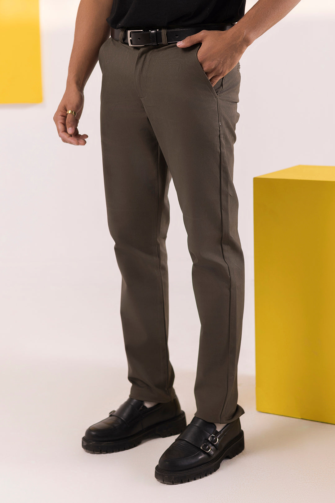 Signature Chino - S124