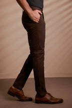 Signature Chino - C001