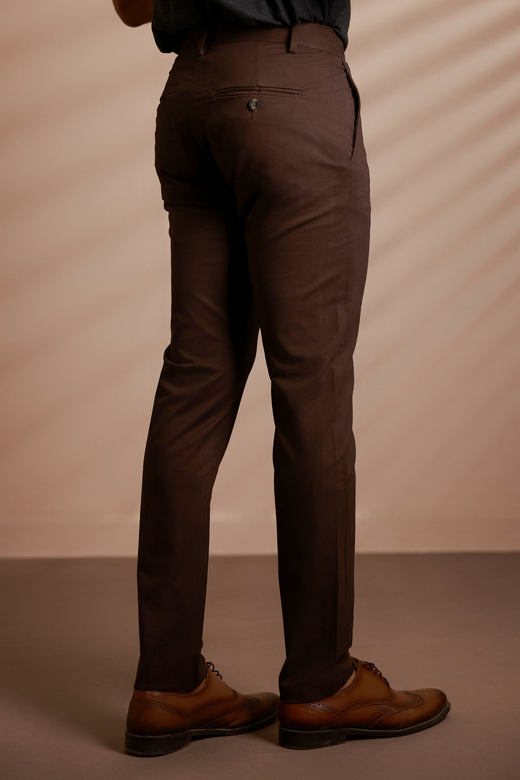 Signature Chino - C001