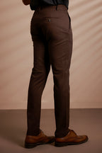 Signature Chino - C001