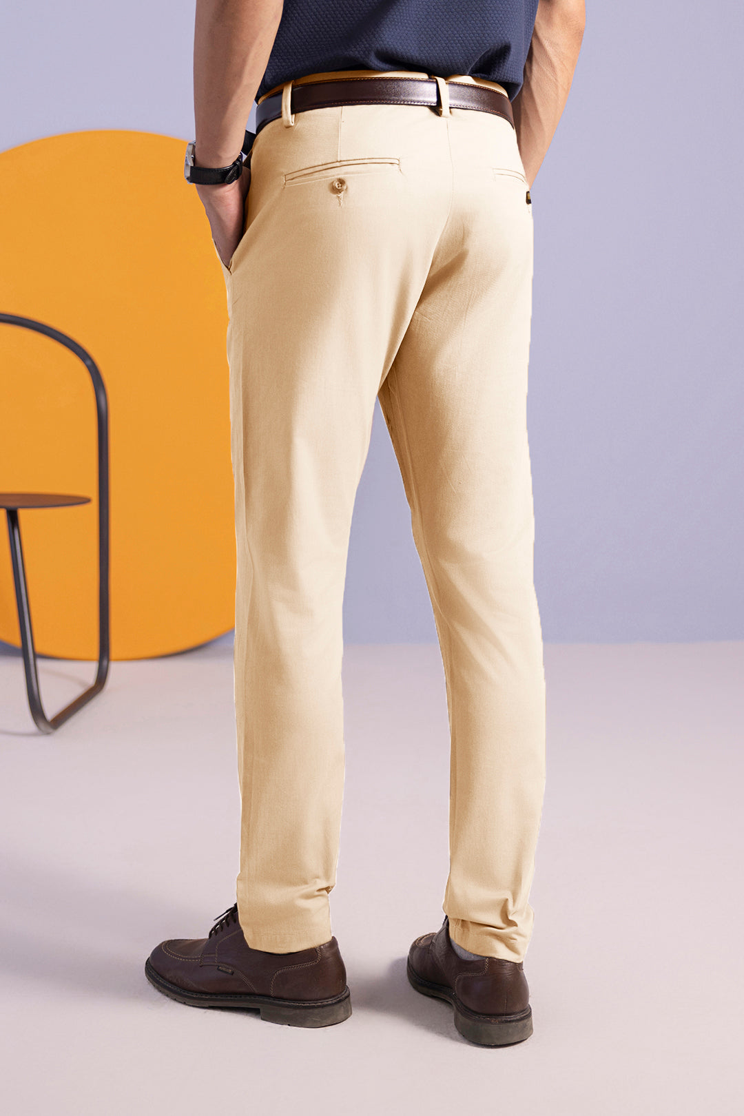 Signature Chino - C002