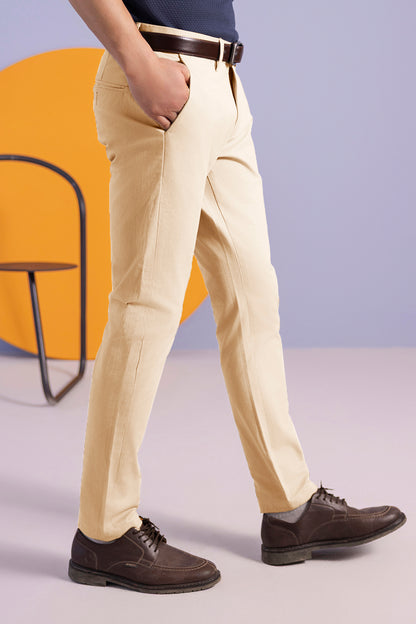 Signature Chino - C002