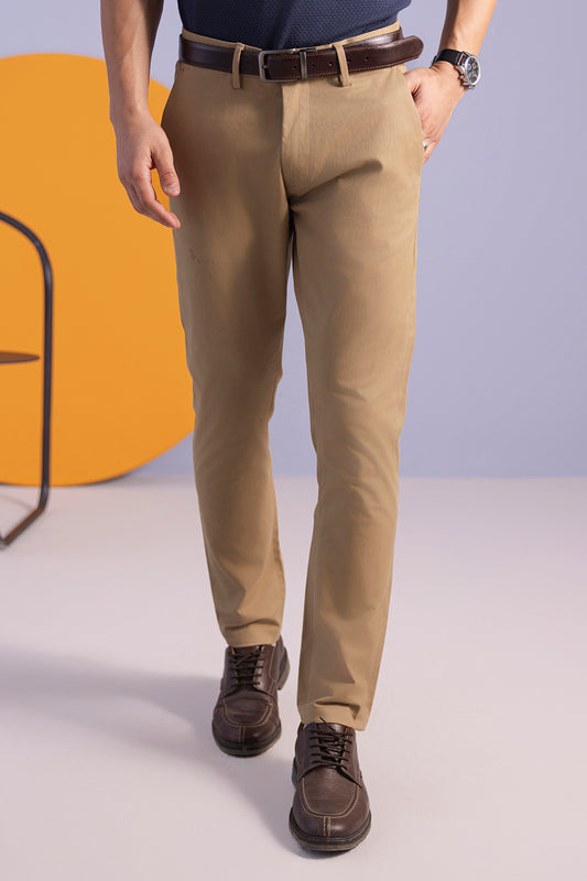 Signature Chino - C002