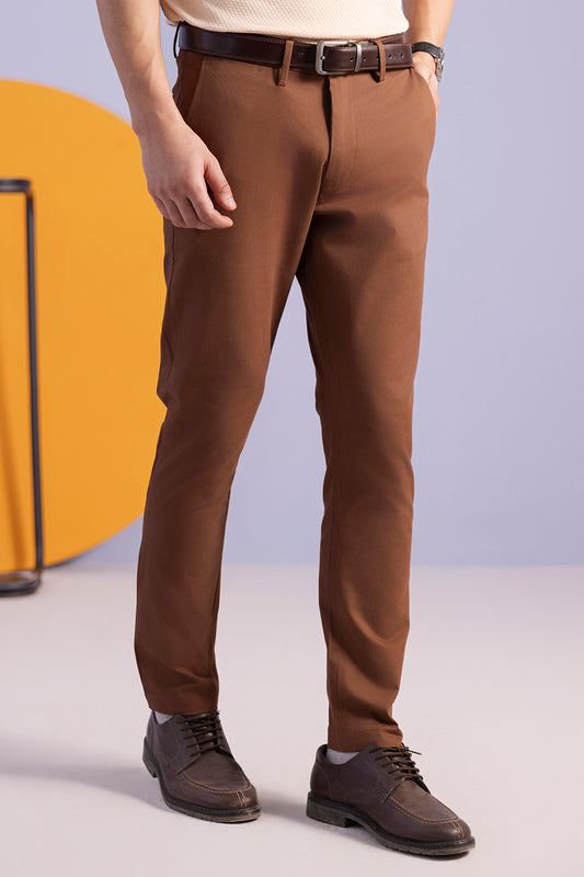 Signature Chino - C002