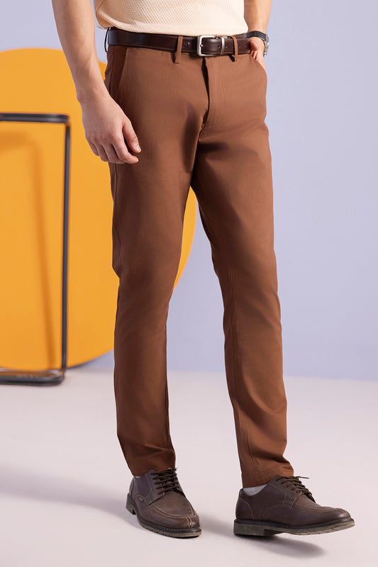 Signature Chino - C002