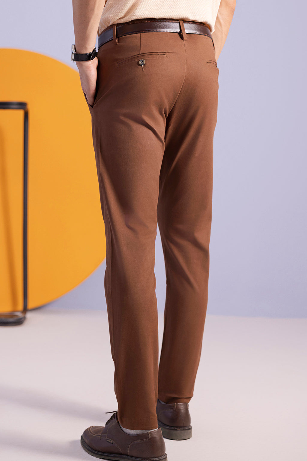 Signature Chino - C002