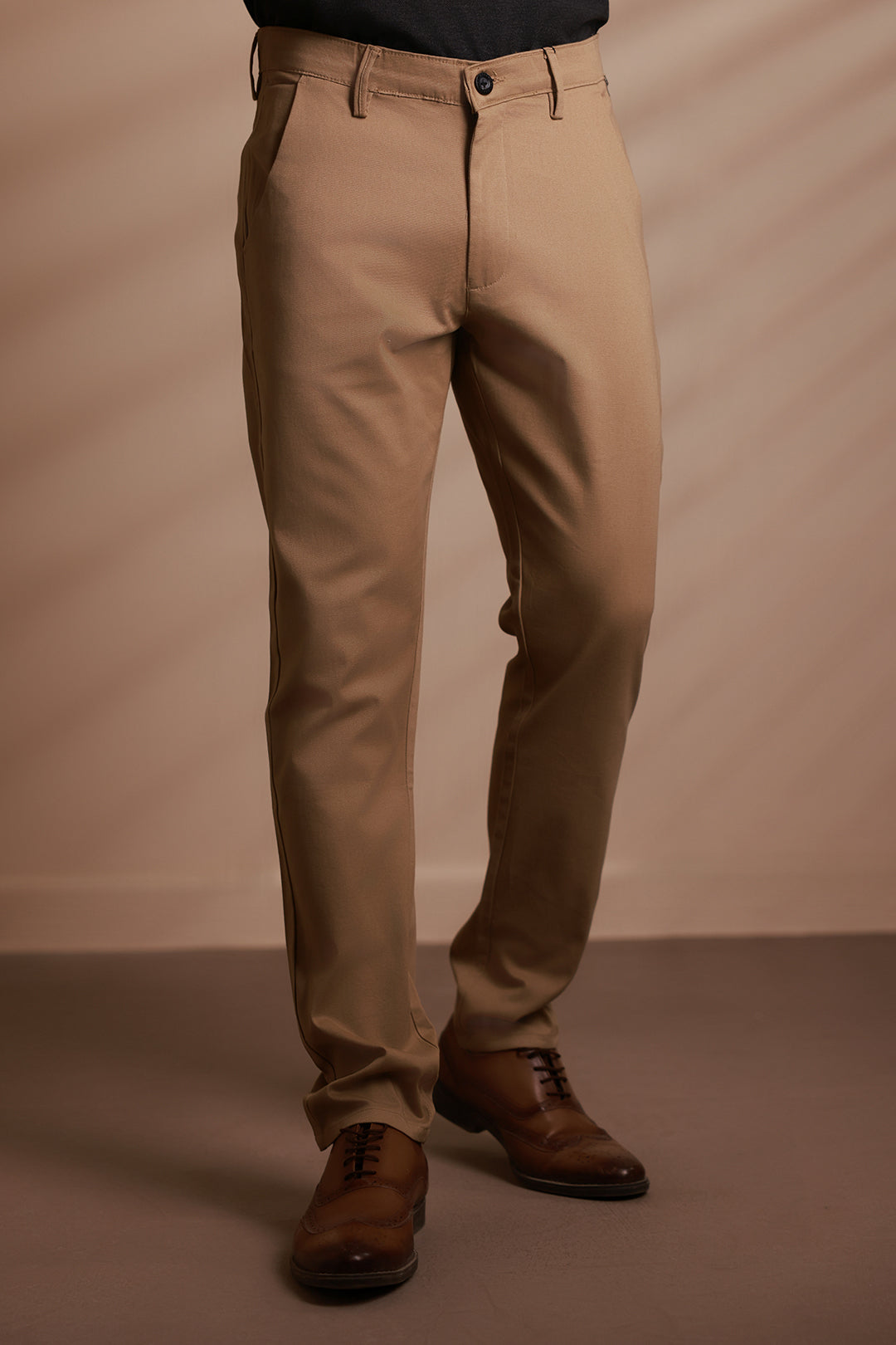 Essential Chino - E004