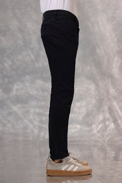 Signature Chino - E005