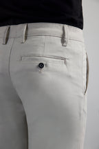 Signature Chino - E005