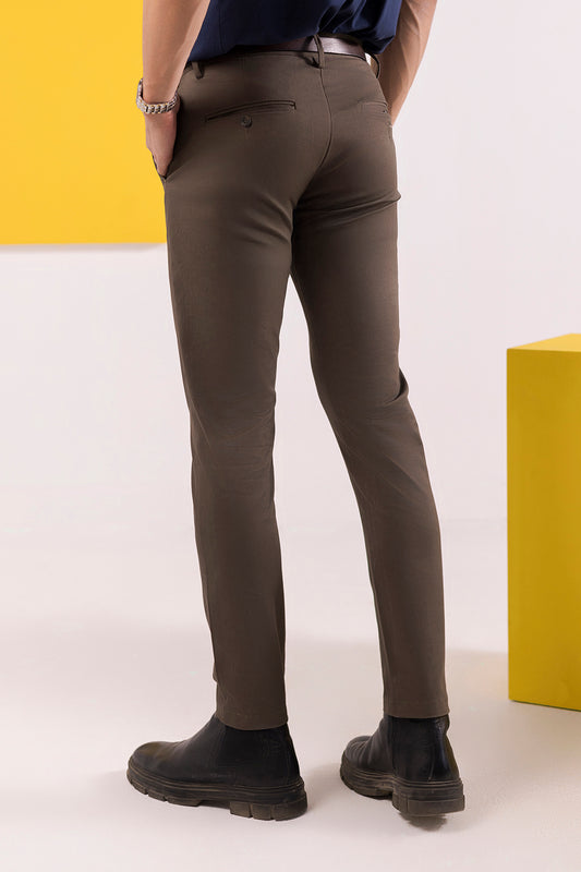 Signature Chino - S001