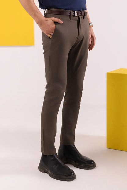 Signature Chino - S001