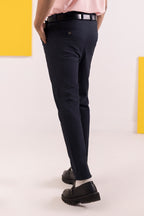 Signature Chino - S002