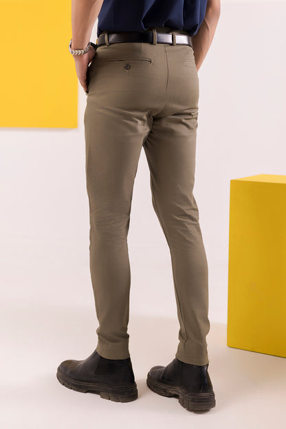 Signature Chino - S002