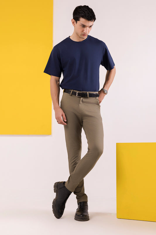 Signature Chino - S002