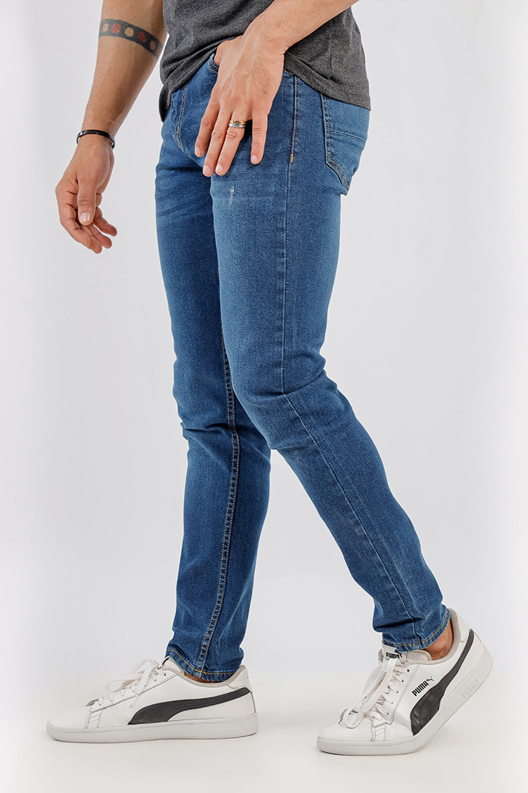 Buy Skinny-Fit Blue Jeans for men on Sale price 1045 - Zellbury MAN ...