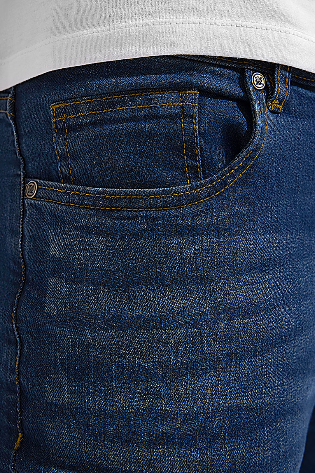 Essential Denim - 1050