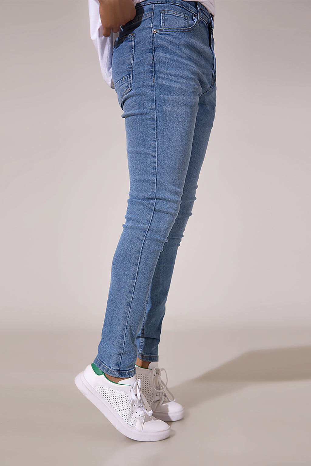 Essential Denim - 1056