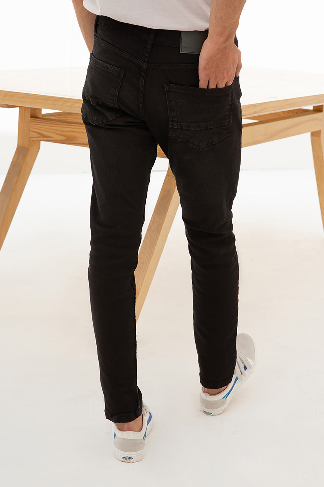 Essential Denim 1058