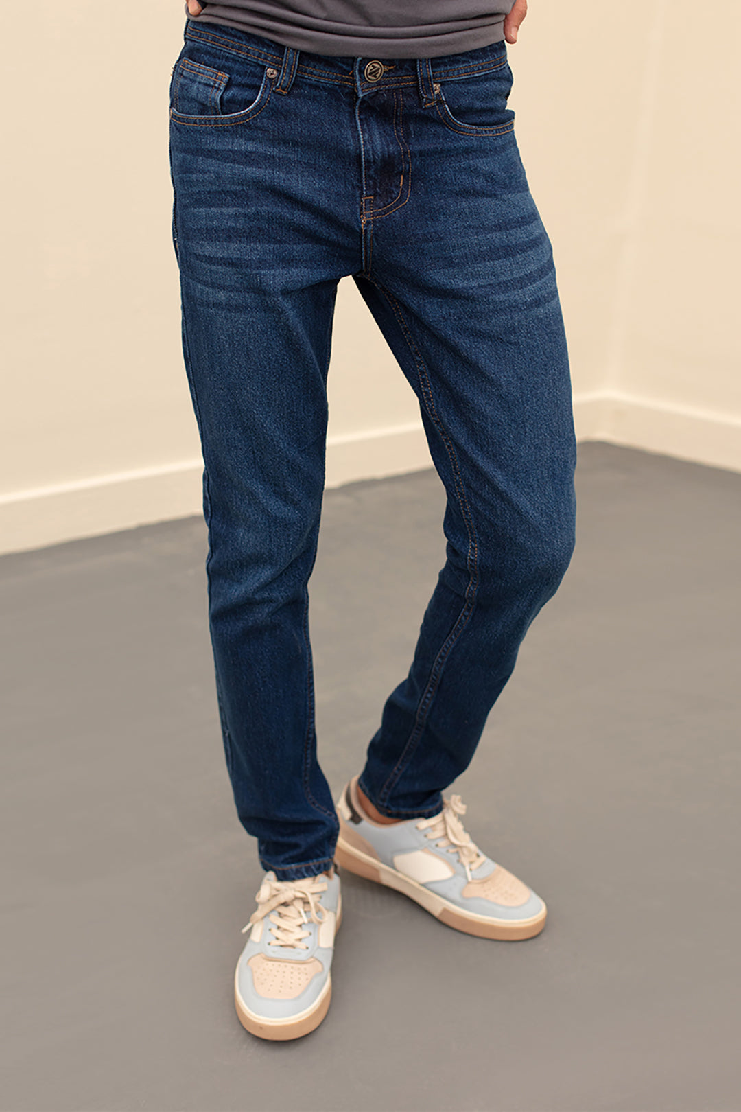 Essential Denim 1014 - Main Image
