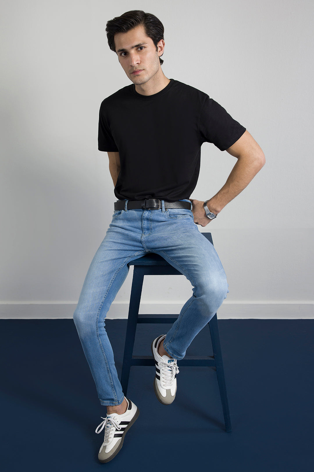 Essential Denim - F001