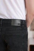 Essential Denim - F001
