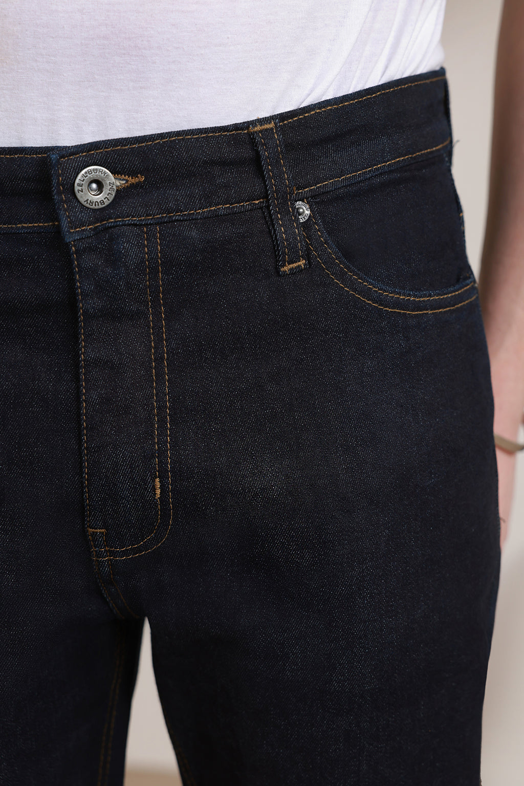 Essential Denim - F001