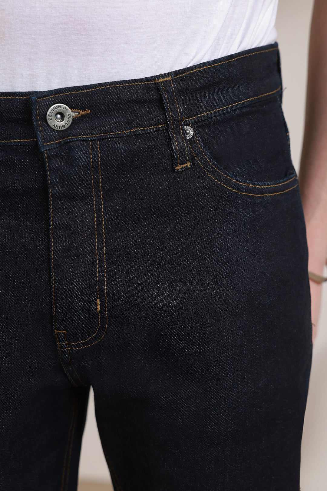Essential Denim - F001