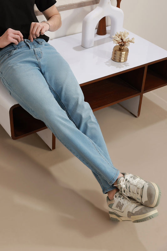 Essential Denim - F001