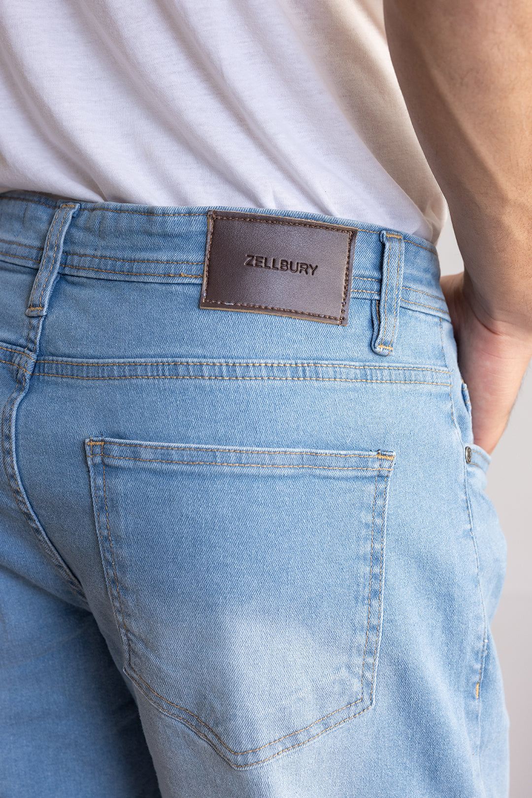 Essential Denim - F001