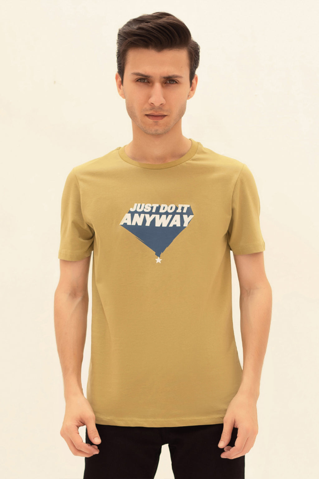Graphic T-shirt - 2021