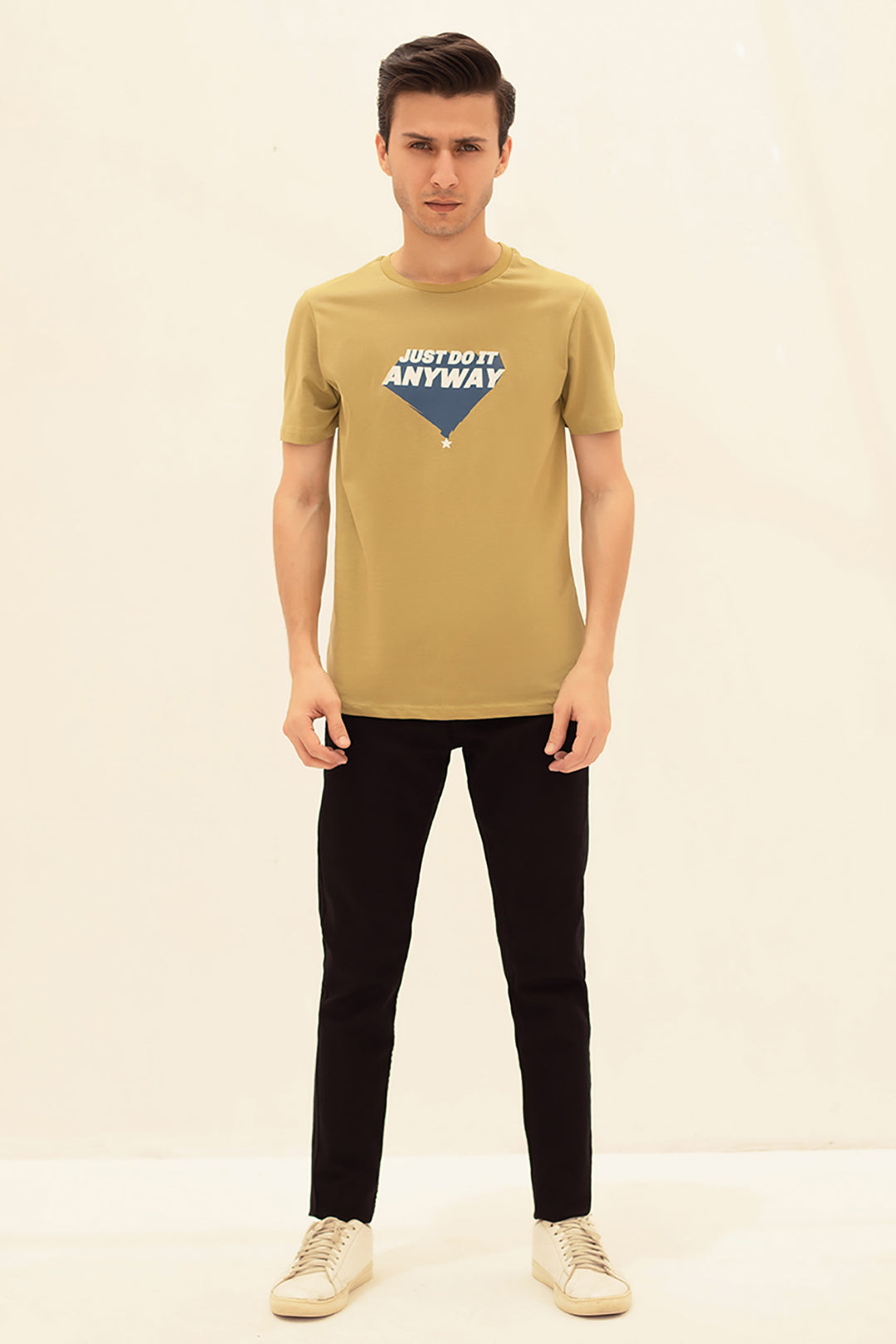 Graphic T-shirt - 2021