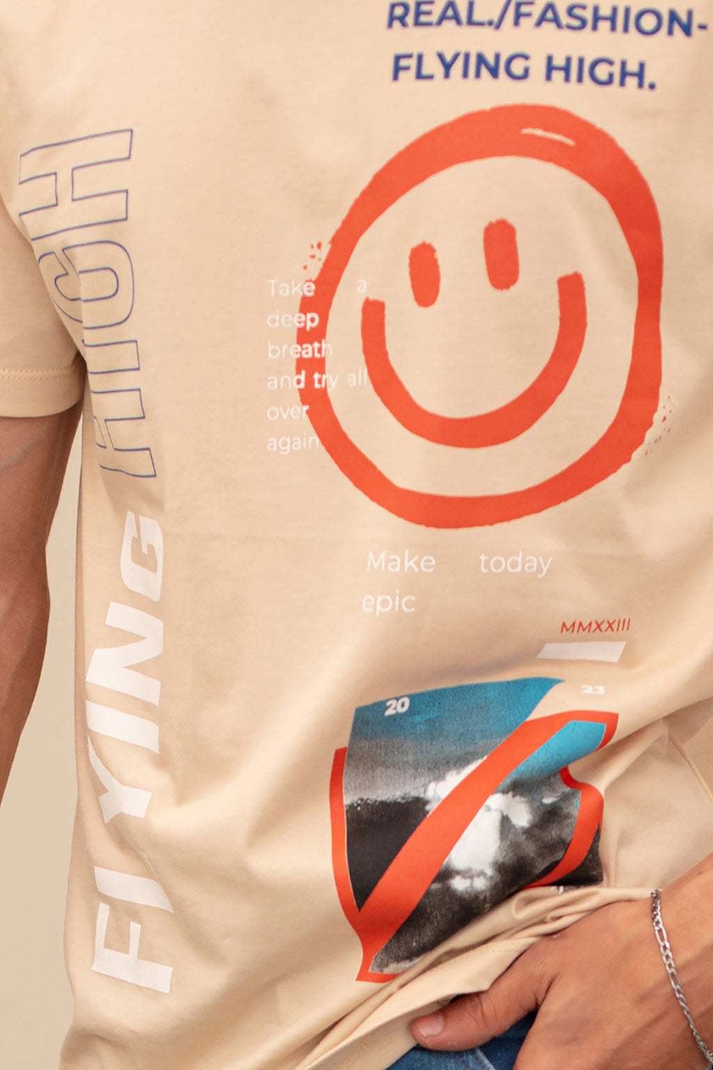 Graphic T-Shirt - R023
