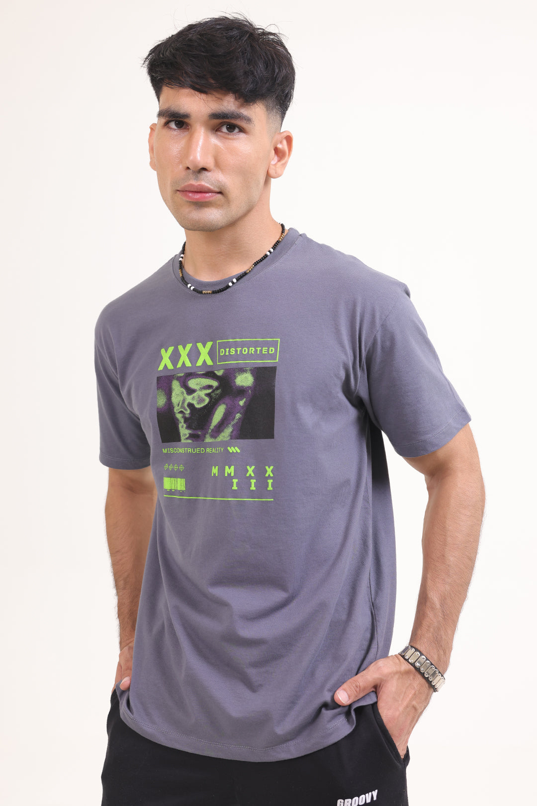 Relax Graphic T-Shirt - X010