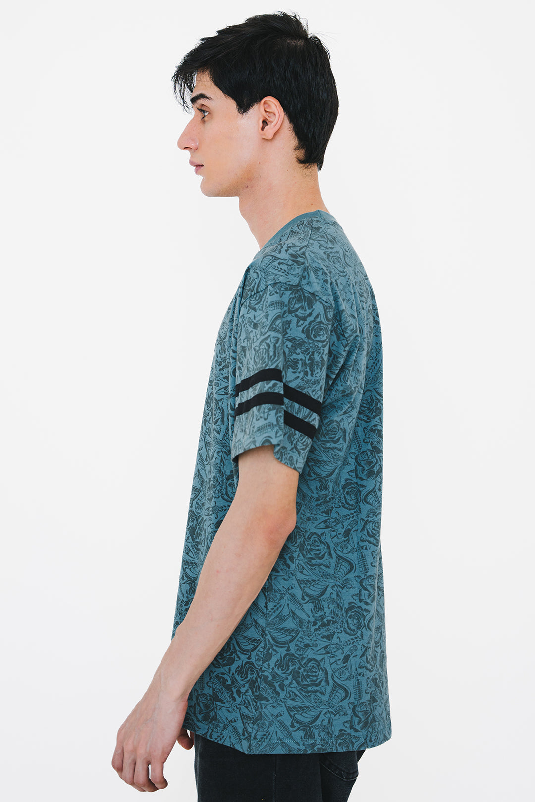Relax Graphic T-Shirt - X023