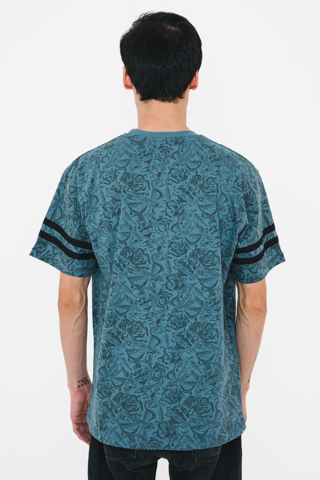 Relax Graphic T-Shirt - X023