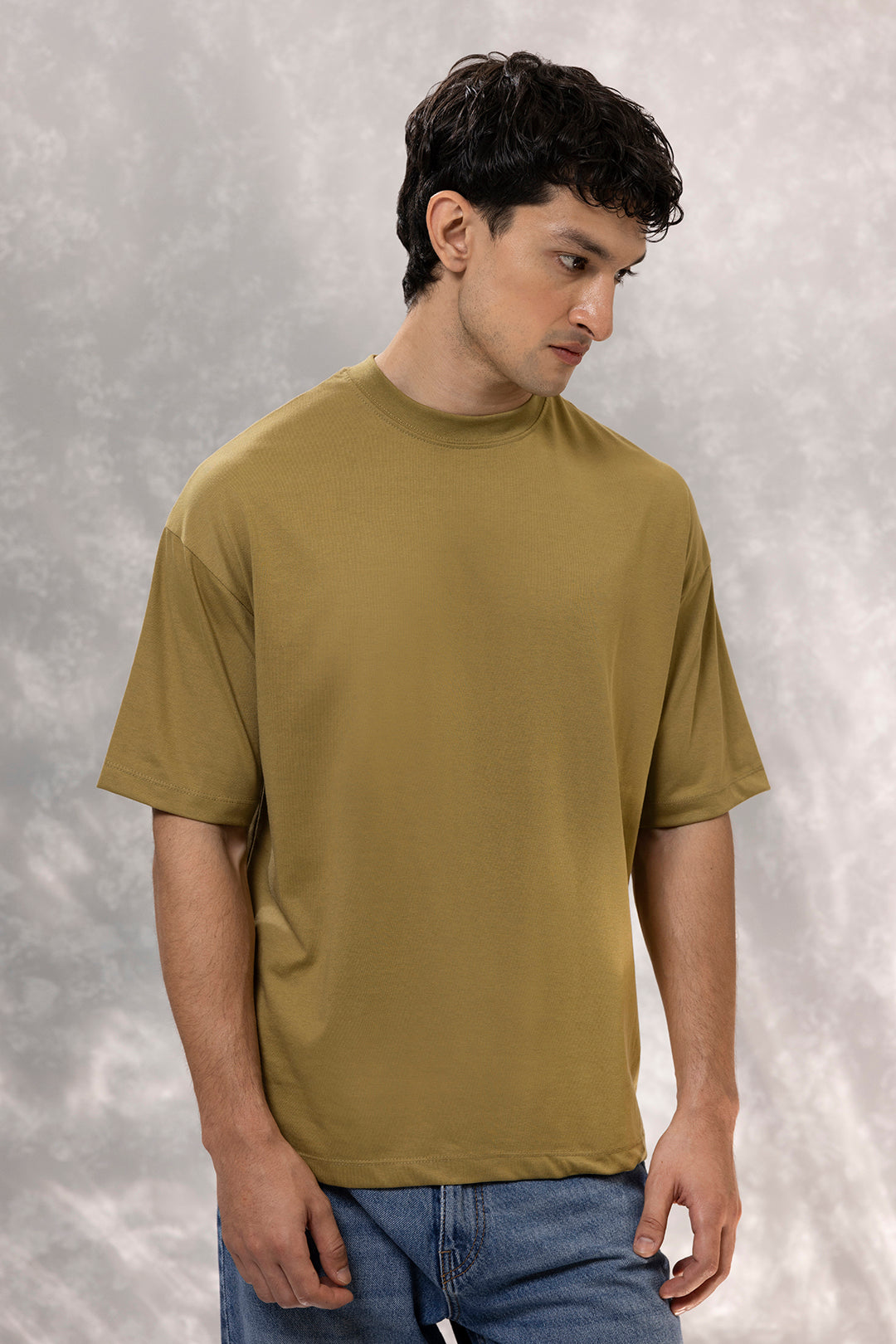 Basic Oversized T-Shirt - D007