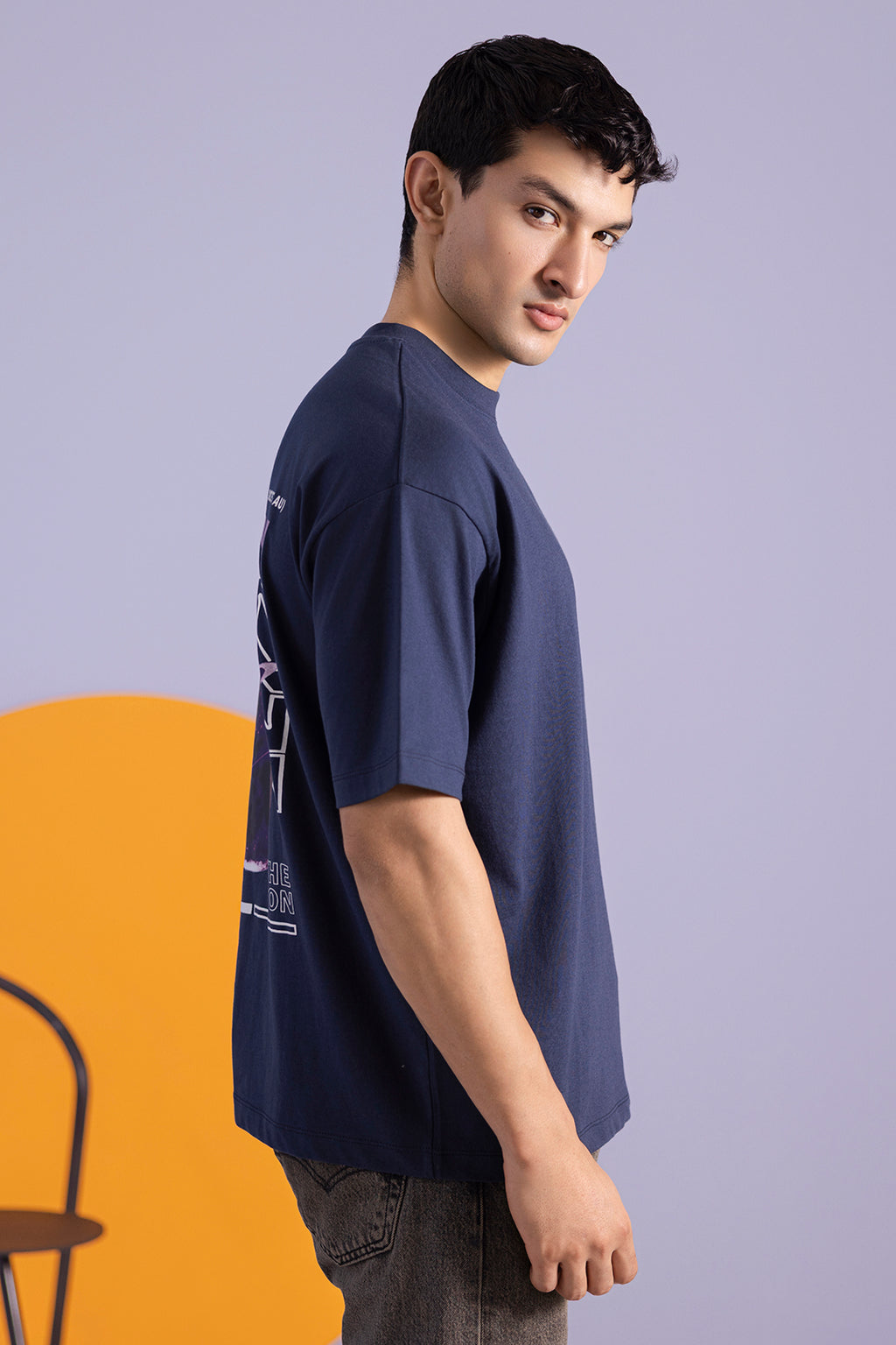 Oversized Graphic T-Shirt - D009