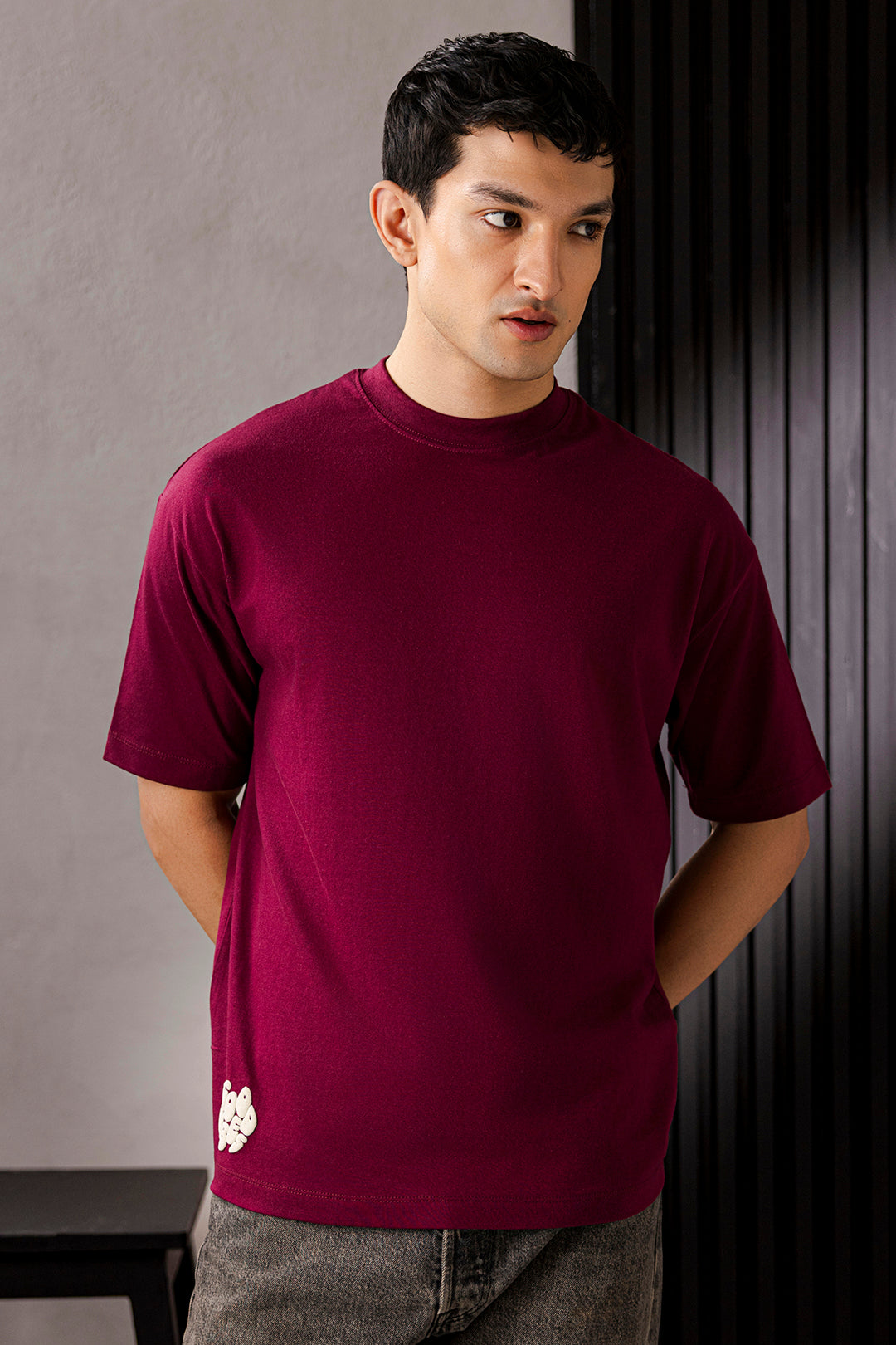 Oversized Graphic T-Shirt - D014