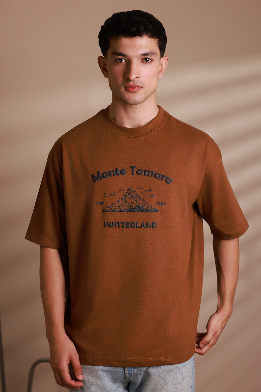 Oversized Graphic T-Shirt - D024