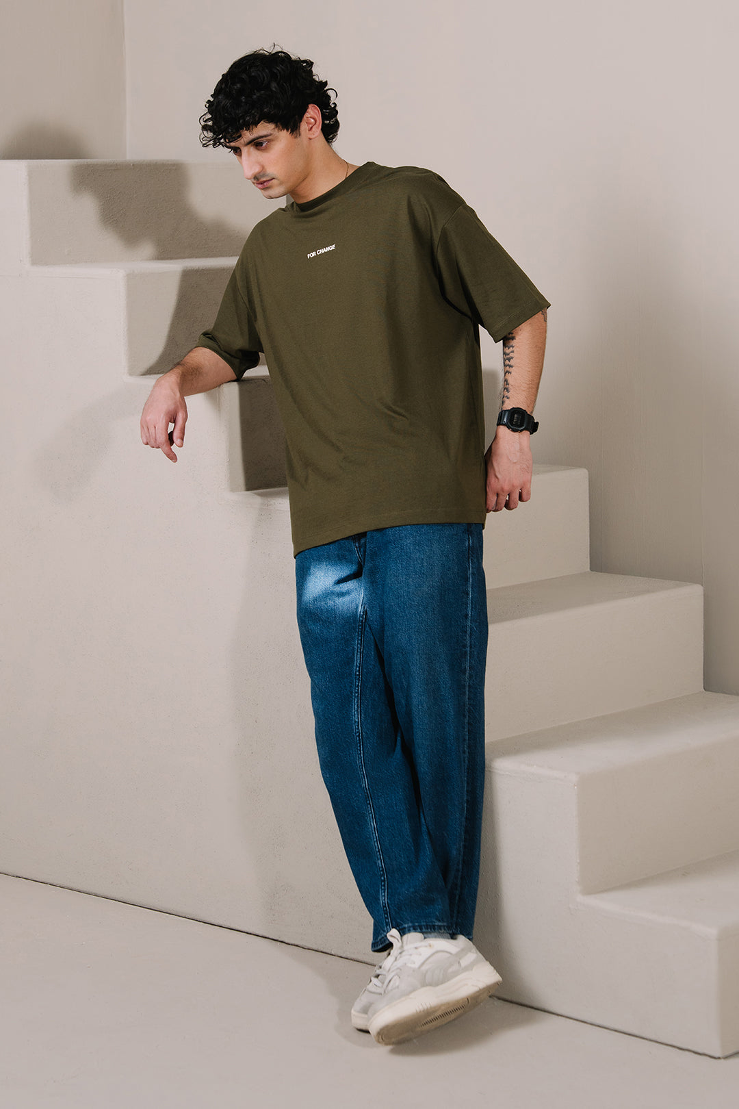 Oversized Graphic T-Shirt - D025