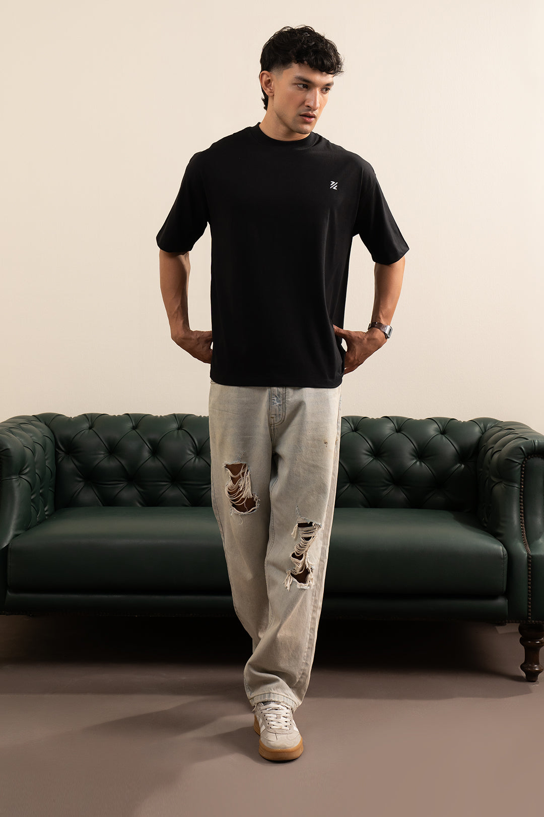 Oversized Graphic T-Shirt - D030