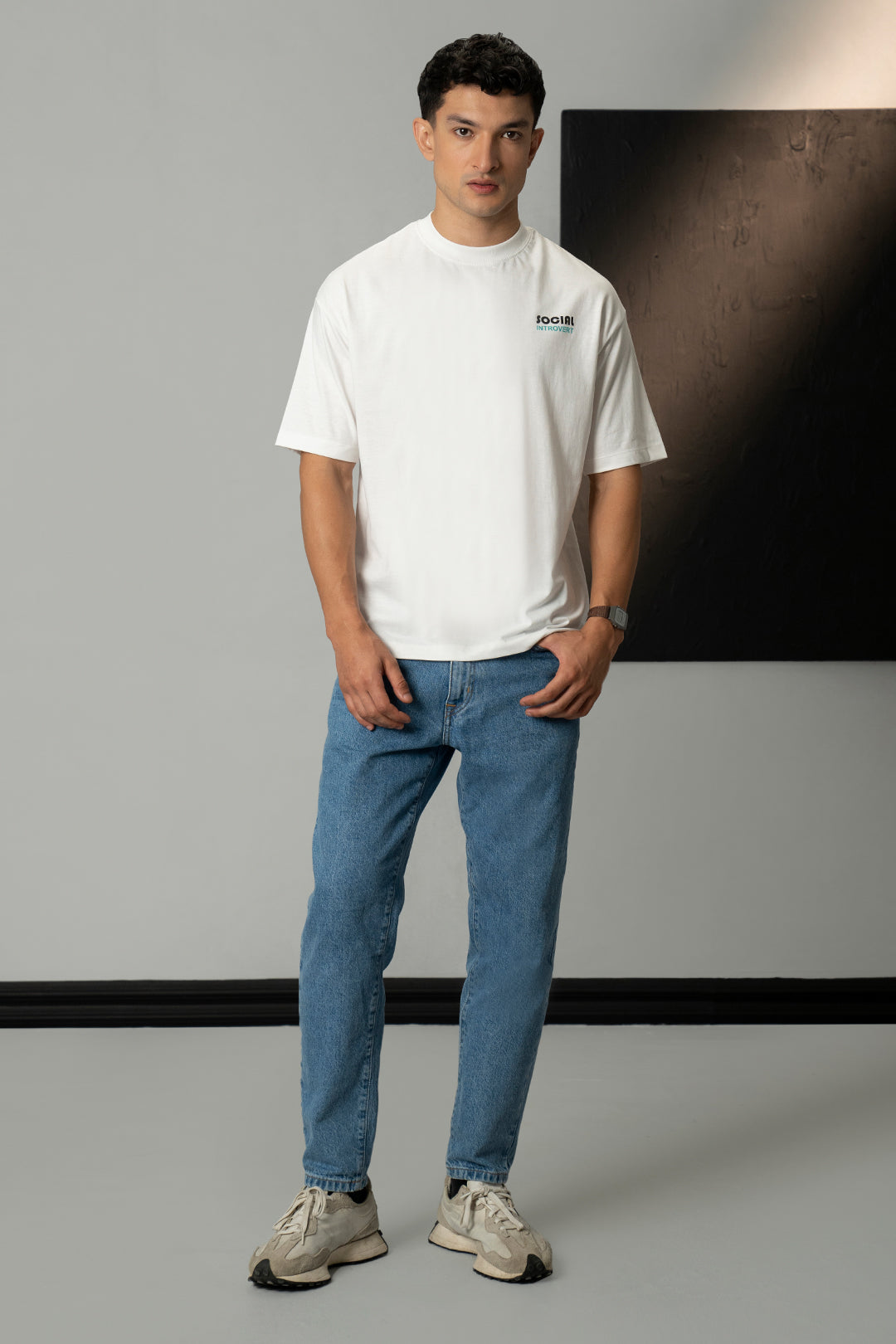 Oversized Graphic T-Shirt - D032